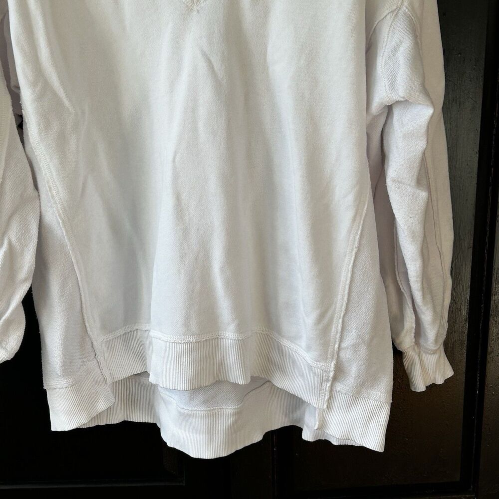 Shirt - Picture 2 of 8